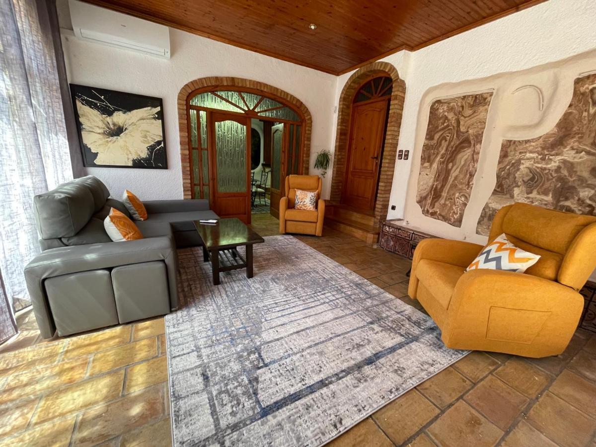Gan Eden Villa