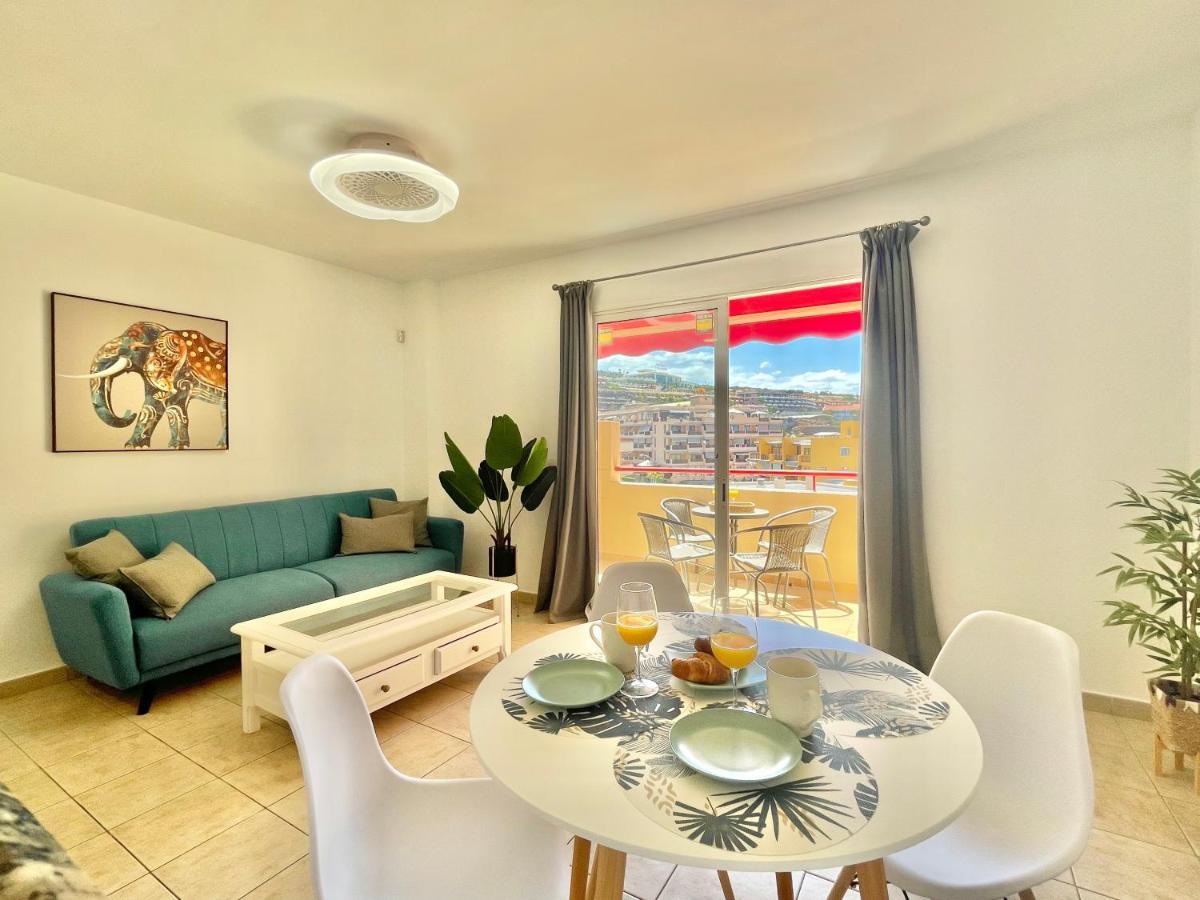 Sea Garden Apartment