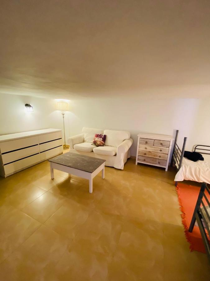 Faro Beach&pool Apartamento *