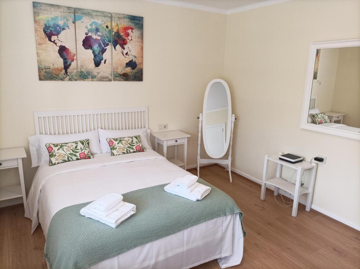 Precioso Piso En Playa America Con Jardin Privado. Apartment *