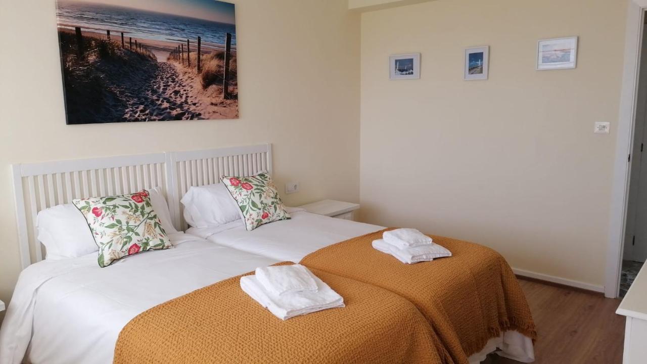 Apartment Precioso Piso En Playa America Con Jardin Privado. Nigran