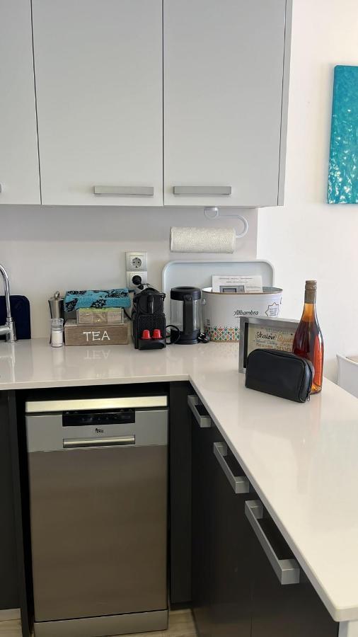 Festastar 402 Apartment