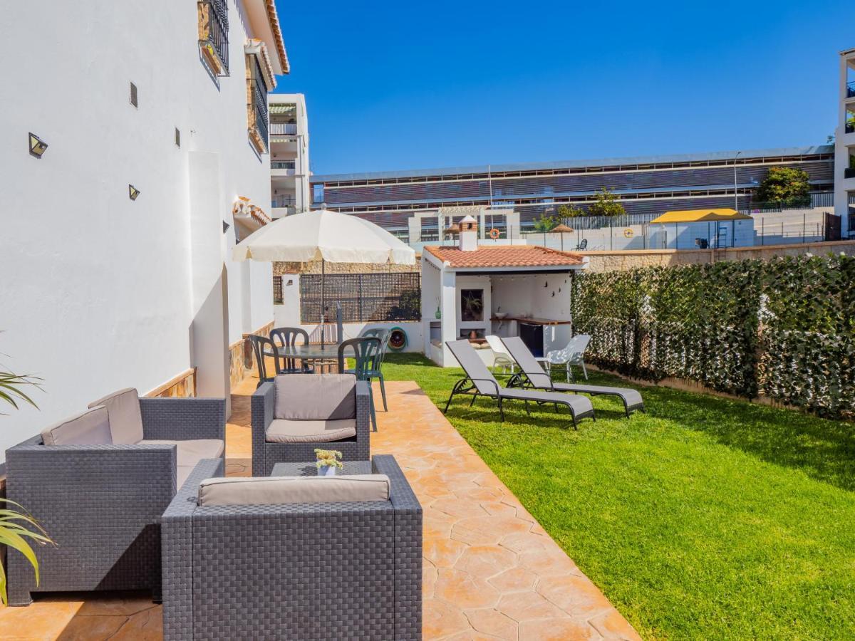 Guest house Cubo's William's Sunny 4 With Breakfast Torre de Benagalbon
