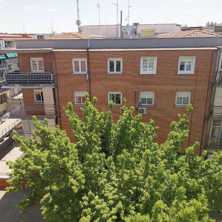 La Torreta Wanda&ifema Aeropuerto Bed and breakfast