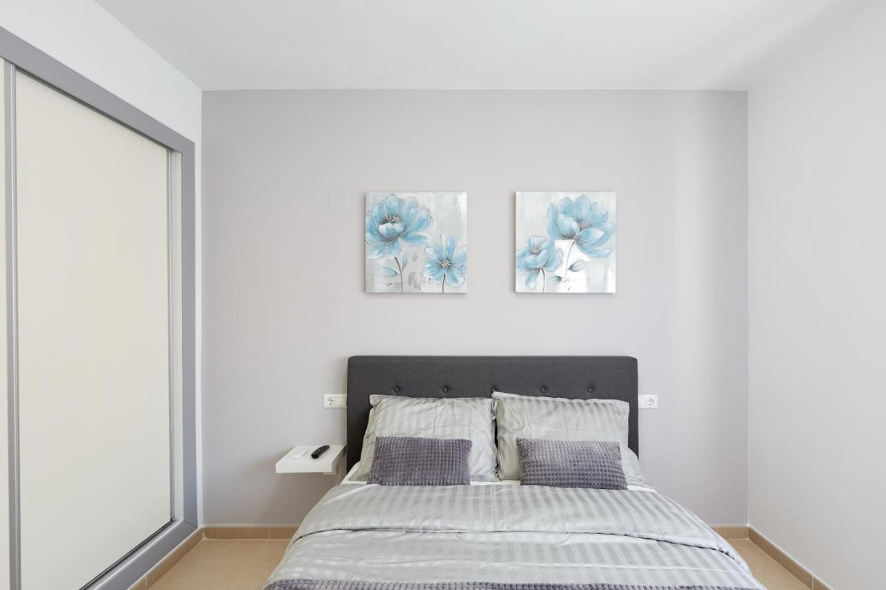 Luxurious Newly Renovated 2 Bedroom By The Apartamento Benidorm
