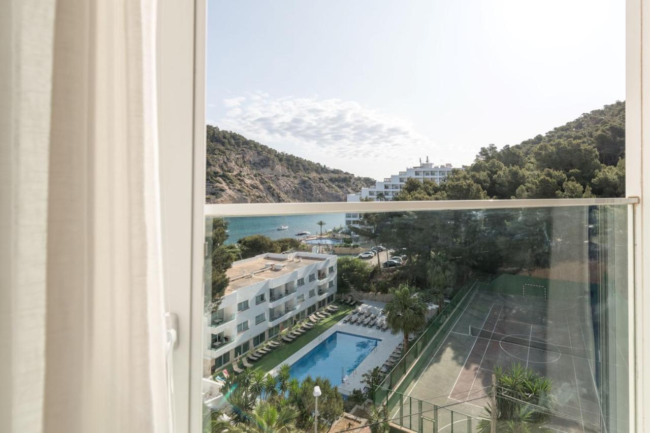 El Pinar 3* Cala Llonga (Ibiza)