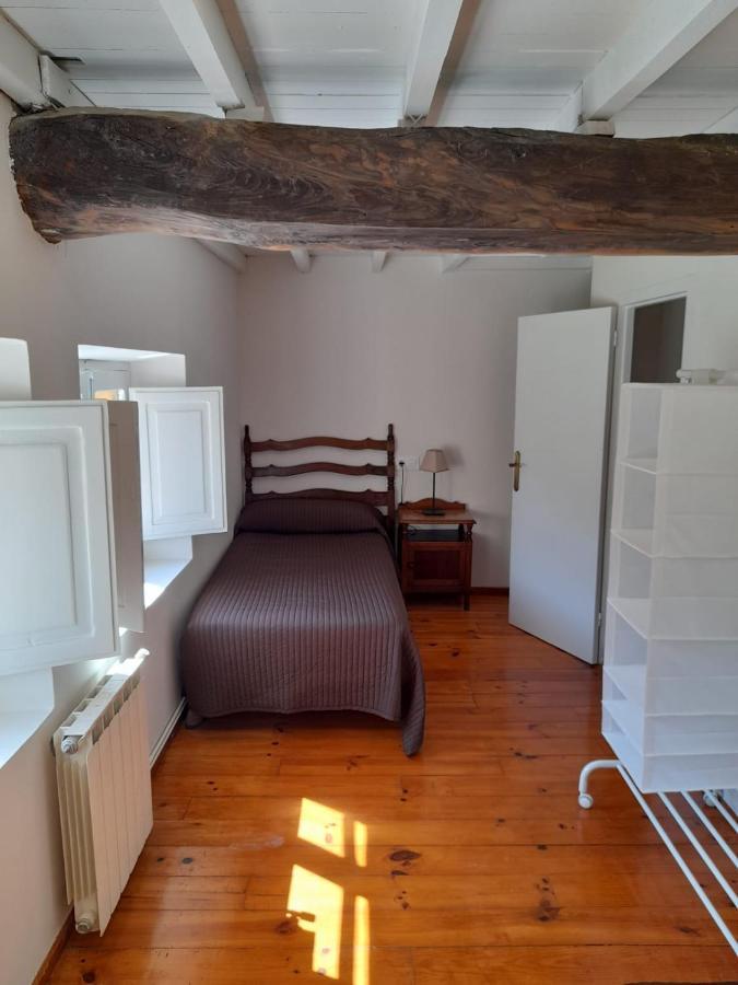 Holiday home Cerezal 2 *