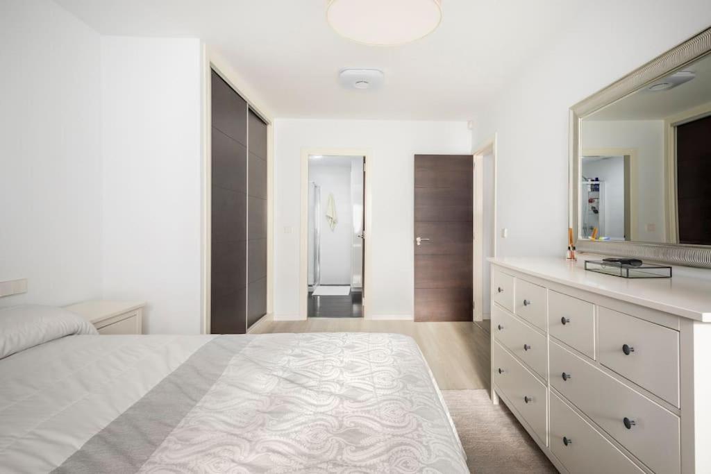 Piso En Ribeira, Primera Linea. Apartment