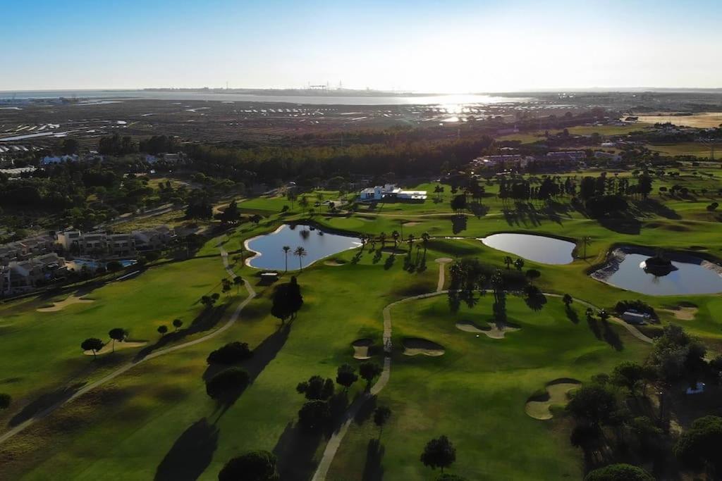 Villanueva Golf- Cozy 2 Bedrooms -puerto Real, Cadiz Сasa de vacaciones Puerto Real