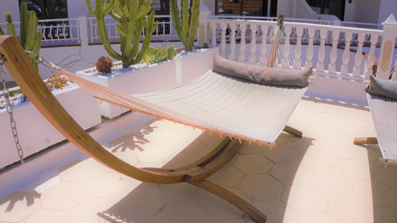 Apartamento Greatly Located With Heated Pool, Cristianos Los Cristianos (Tenerife)
