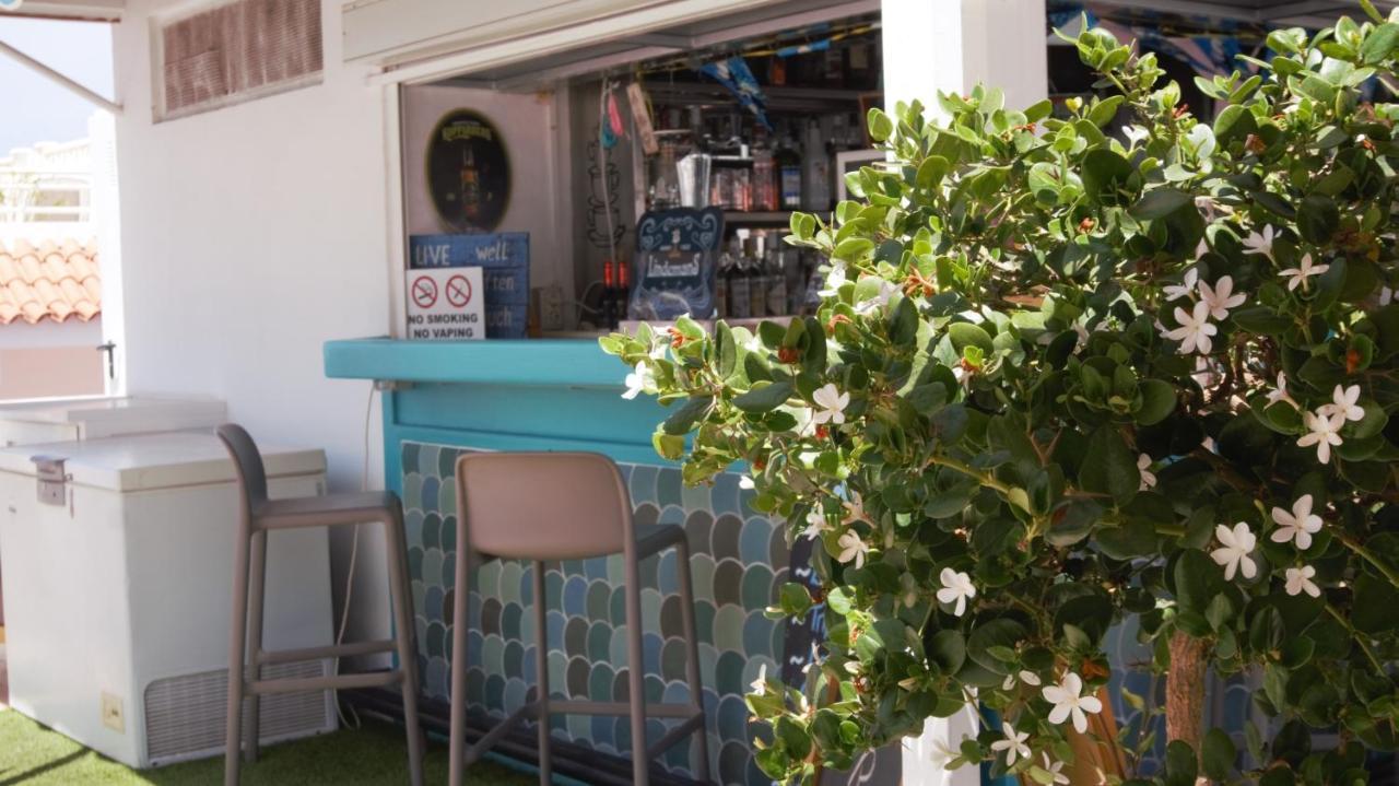 Greatly Located With Heated Pool, Cristianos *