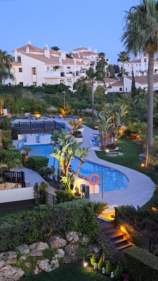 Sunny Golf View Miraflores Apartment Sitio de Calahonda