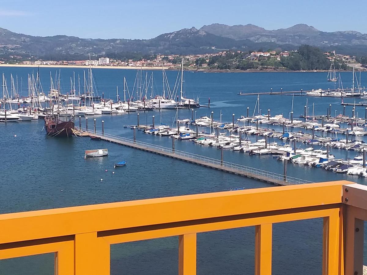 Exclusivo Atico Con Garaje Apartment Baiona