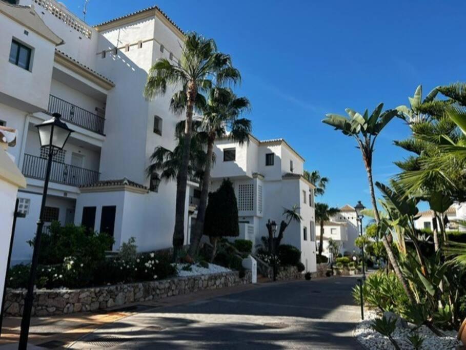 Apartment Ruim Appartement, Zonnig Terras, Alhaurin Golf! *