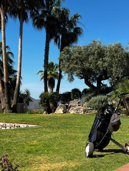 Ruim Appartement, Zonnig Terras, Alhaurin Golf! Apartment