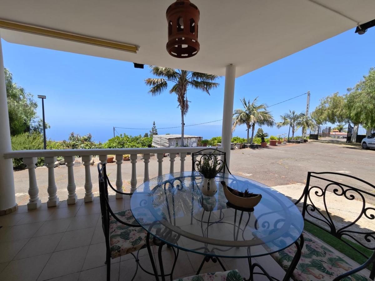 Dolores Con Piscina Y Vistas A La Gomera Сasa de vacaciones