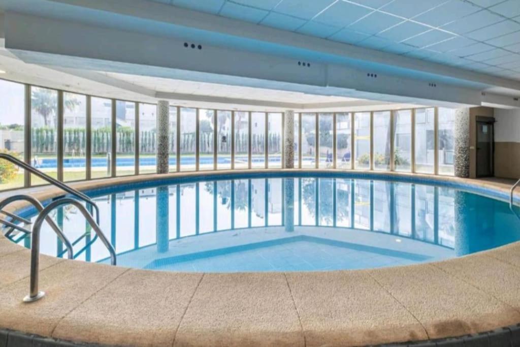 Apartment Moderno En Nova Golf & Met *