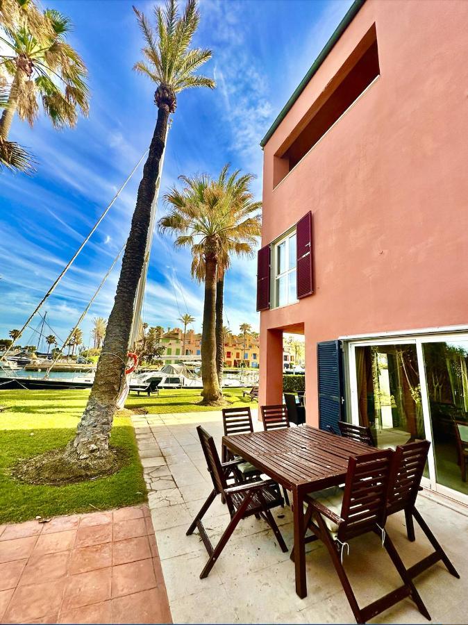 Holiday home Casa Arlequin *
