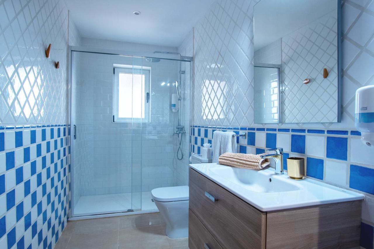 Hélène Holidays&retreats Hotel