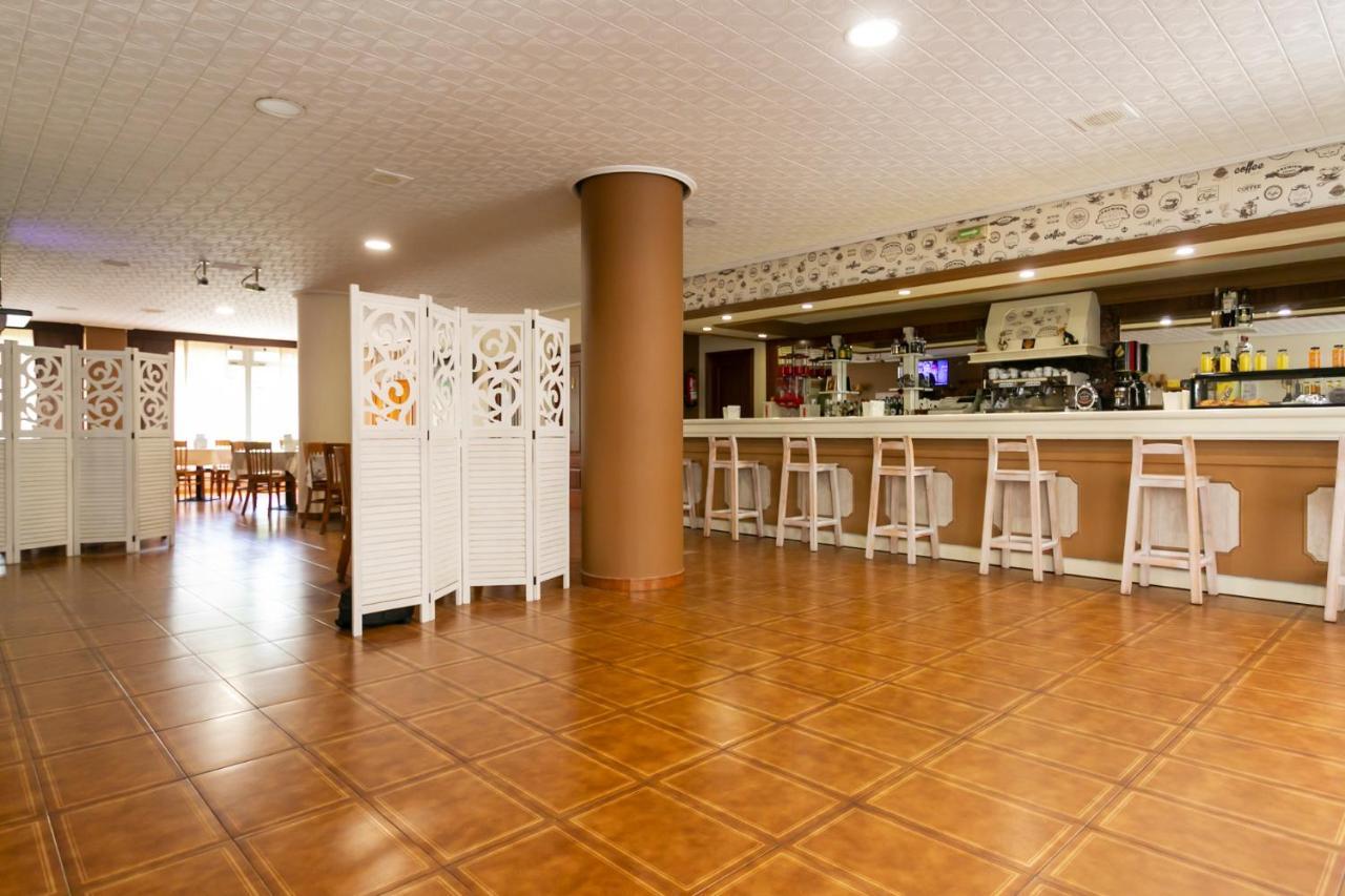 America Hotel 2*