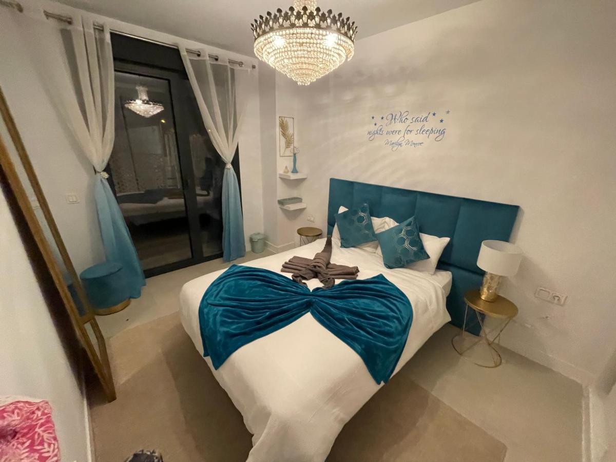 Apartamento Brand New Stunning 3 Bed Raised Ground Floor With Sea&pool&mountain View Indoor&outdoor Swimming Pools&gym Walking Distance To Port Casa Casu Estepona