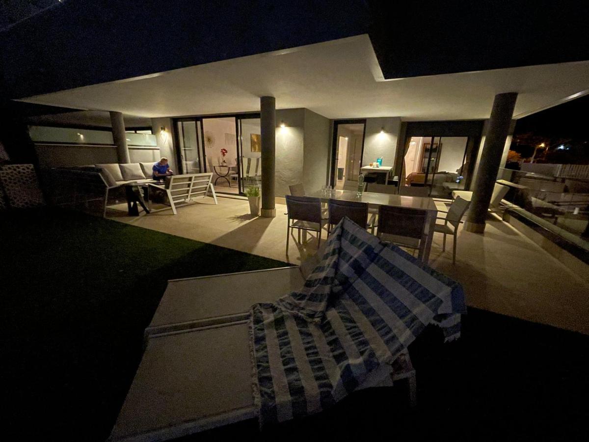 Brand New Stunning 3 Bed Raised Ground Floor With Sea&pool&mountain View Indoor&outdoor Swimming Pools&gym Walking Distance To Port Casa Casu Apartamento *