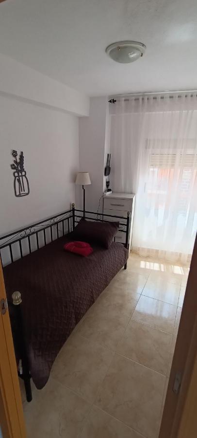 Apartamento Con 3 3 Minutos Hasta La Playa