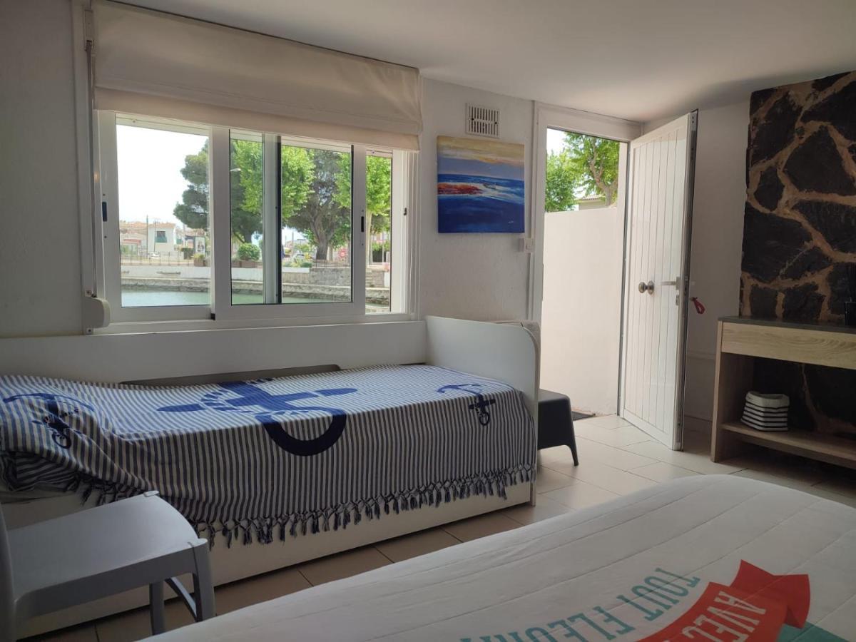 Port Petit Casa Al Canal Сasa de vacaciones