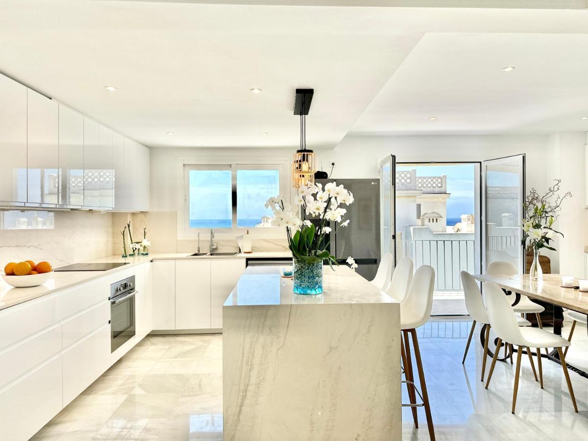 Apartment Del Mar Beachfront - Eaw Homes *