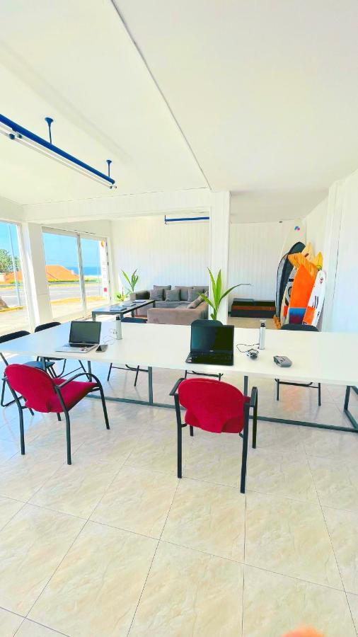 Hostal Area Surf House Muros