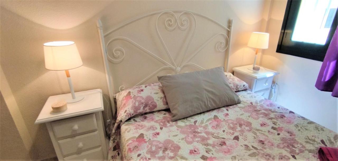 Apartamento Tres Carabelas Ii, Ac, Wifi, Parking