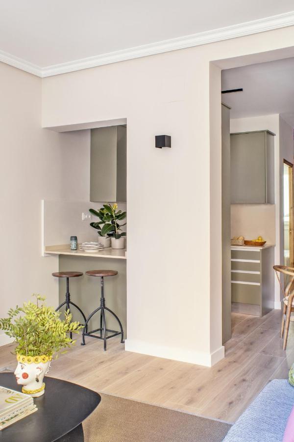 Brigth Stylish - 2bedrooms 2bathrooms - Malasana Apartment Madrid