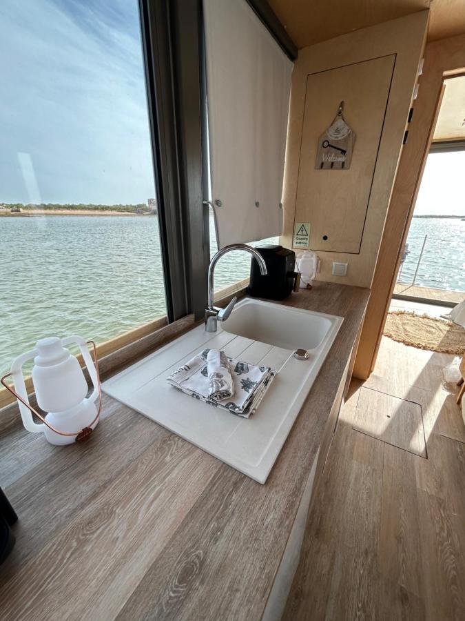 Casa Barco Miamar Botel El Rompido