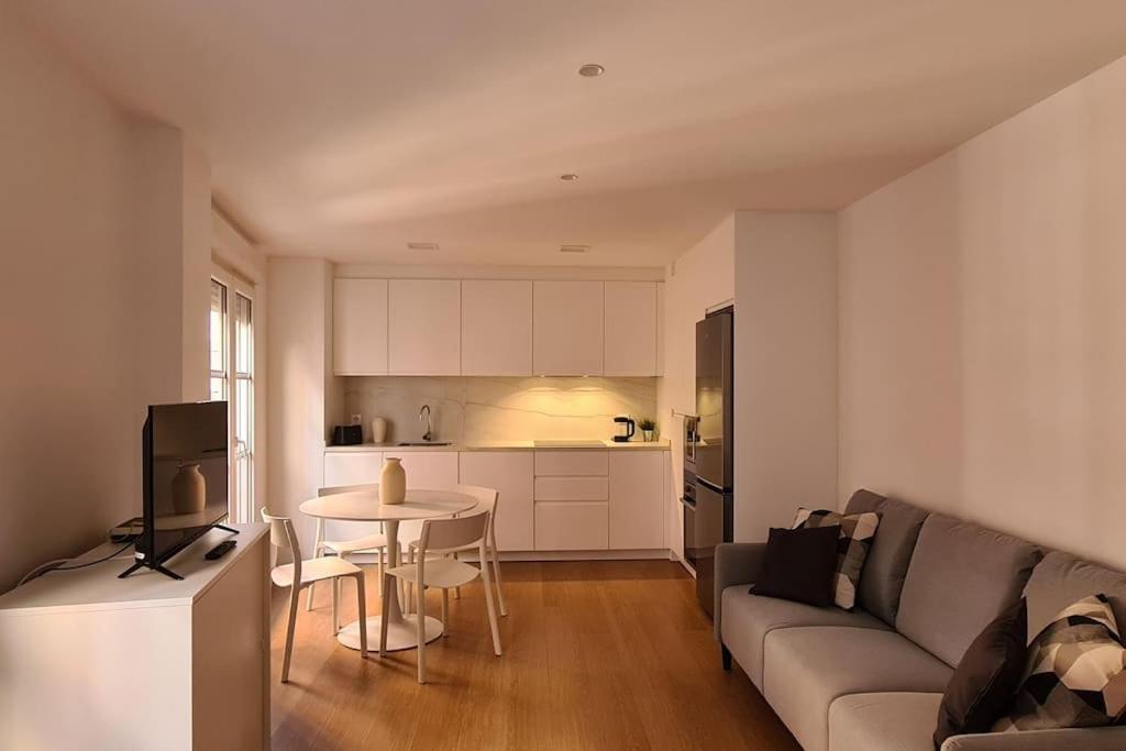 Logrono: En Centro Historico. Apartment Logrono