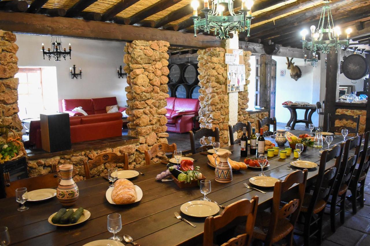 La Lola - Secluded Hacienda