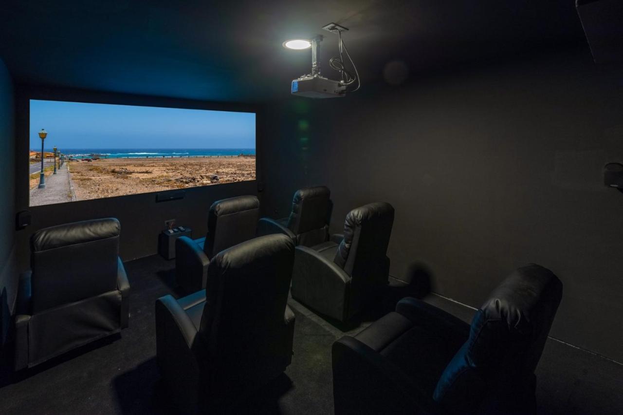 Caleta Heights By Plus Villa