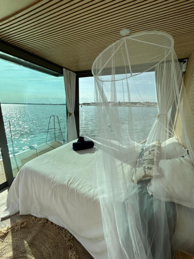 Casa Barco Miamar Botel El Rompido
