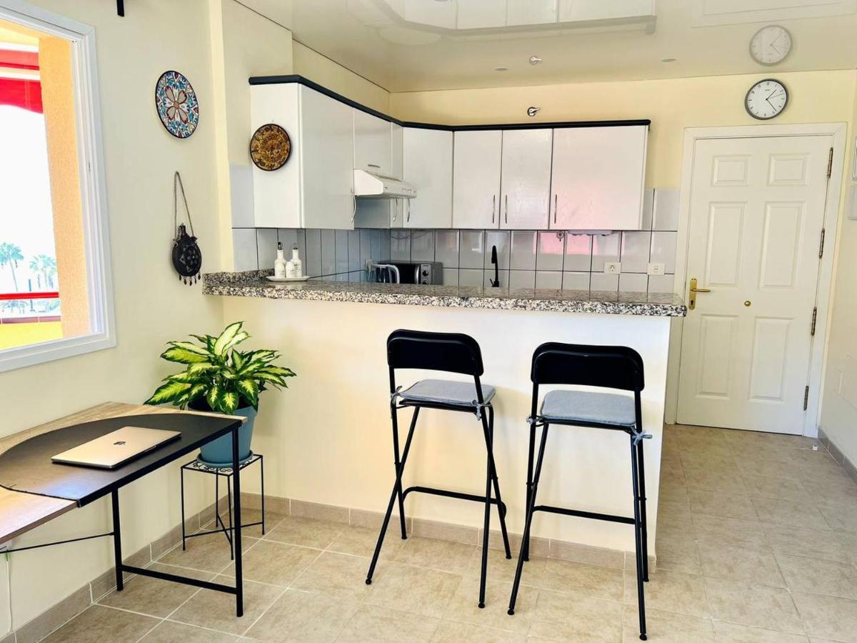 Apartamento Cozy Beachfront Flat With Pool & Panoramic Sea View Terrace *
