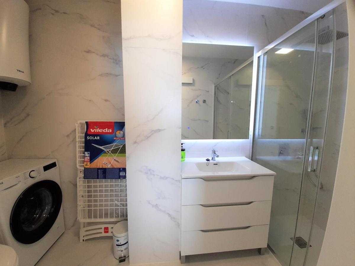 Apartamento First Line Arenas C