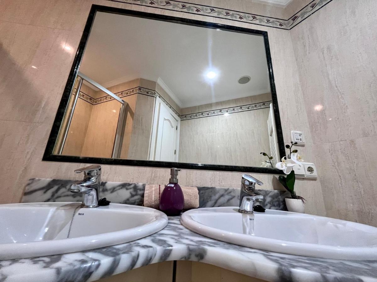 Gatu Premium Turquesa Playa Y Parking Apartment