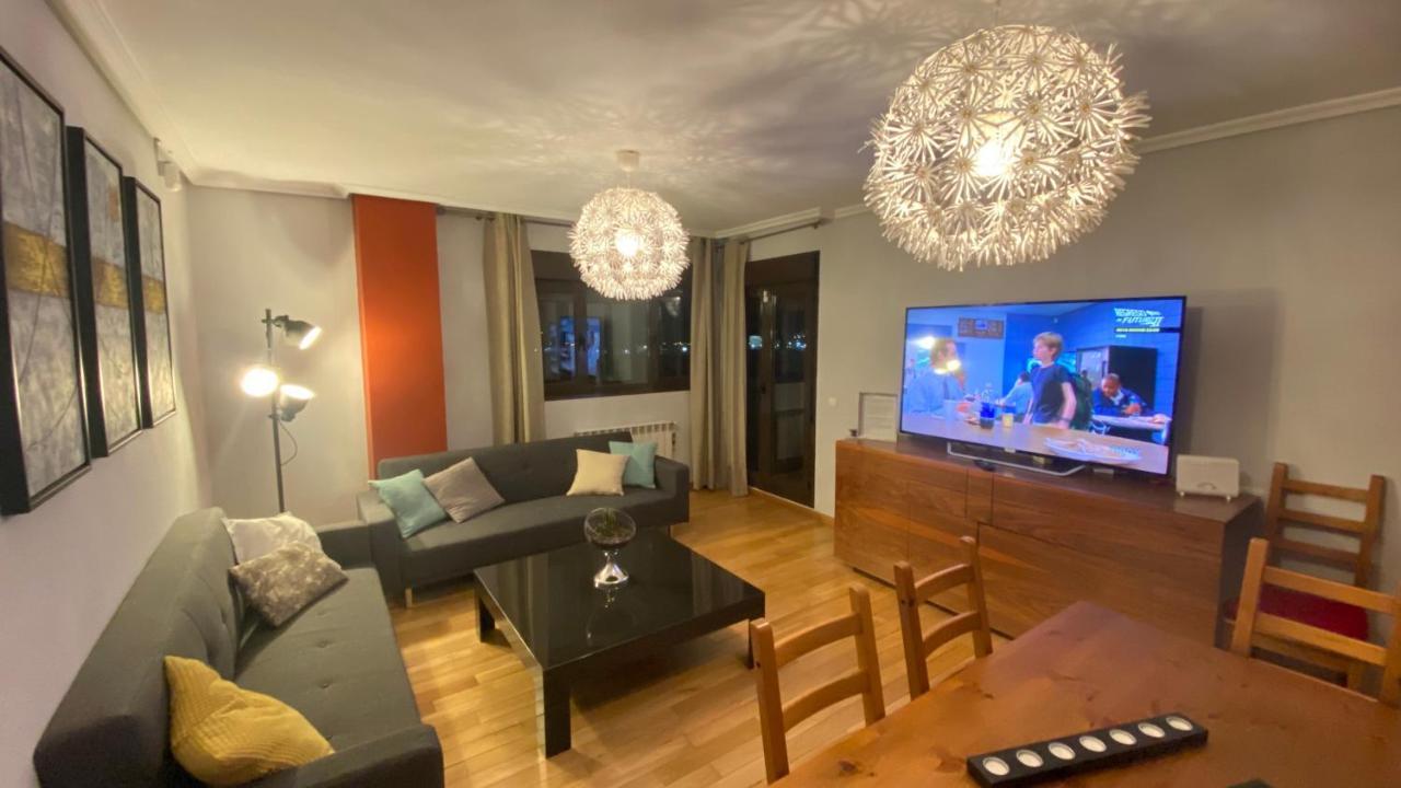 Apartment Aires De Toledo-parque Warner Y Madrid En Familia