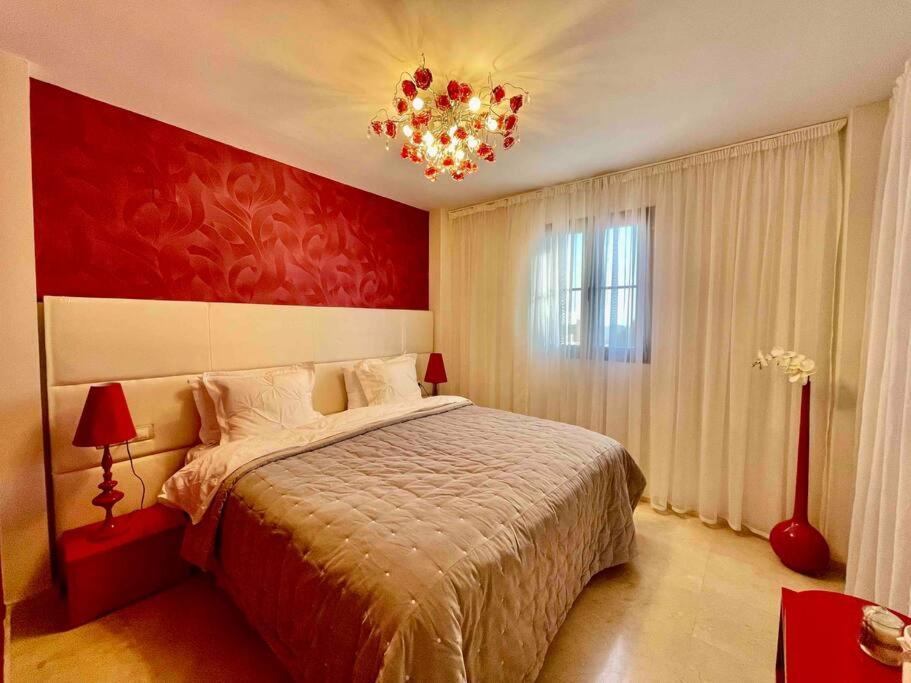Deluxe,white Beach,mountains Finestrat