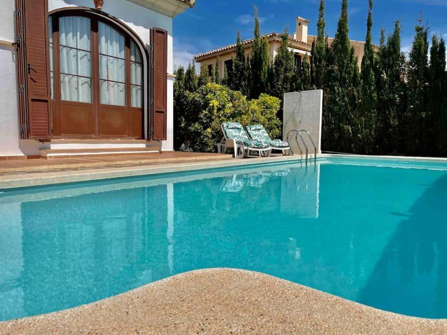 Deluxe,white Beach,mountains Finestrat