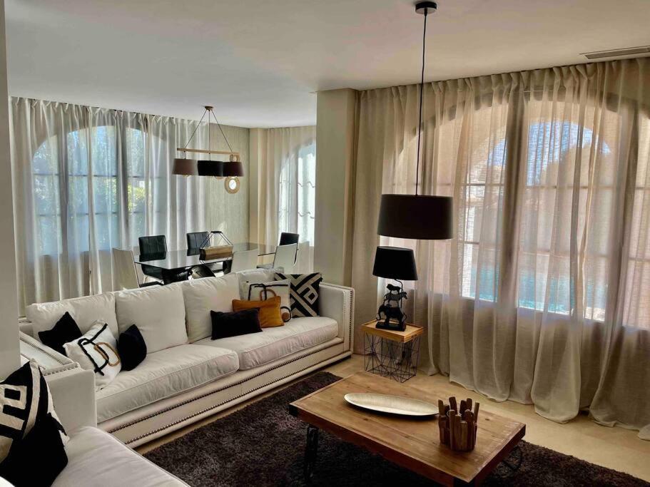 Villa Deluxe,white Beach,mountains Finestrat