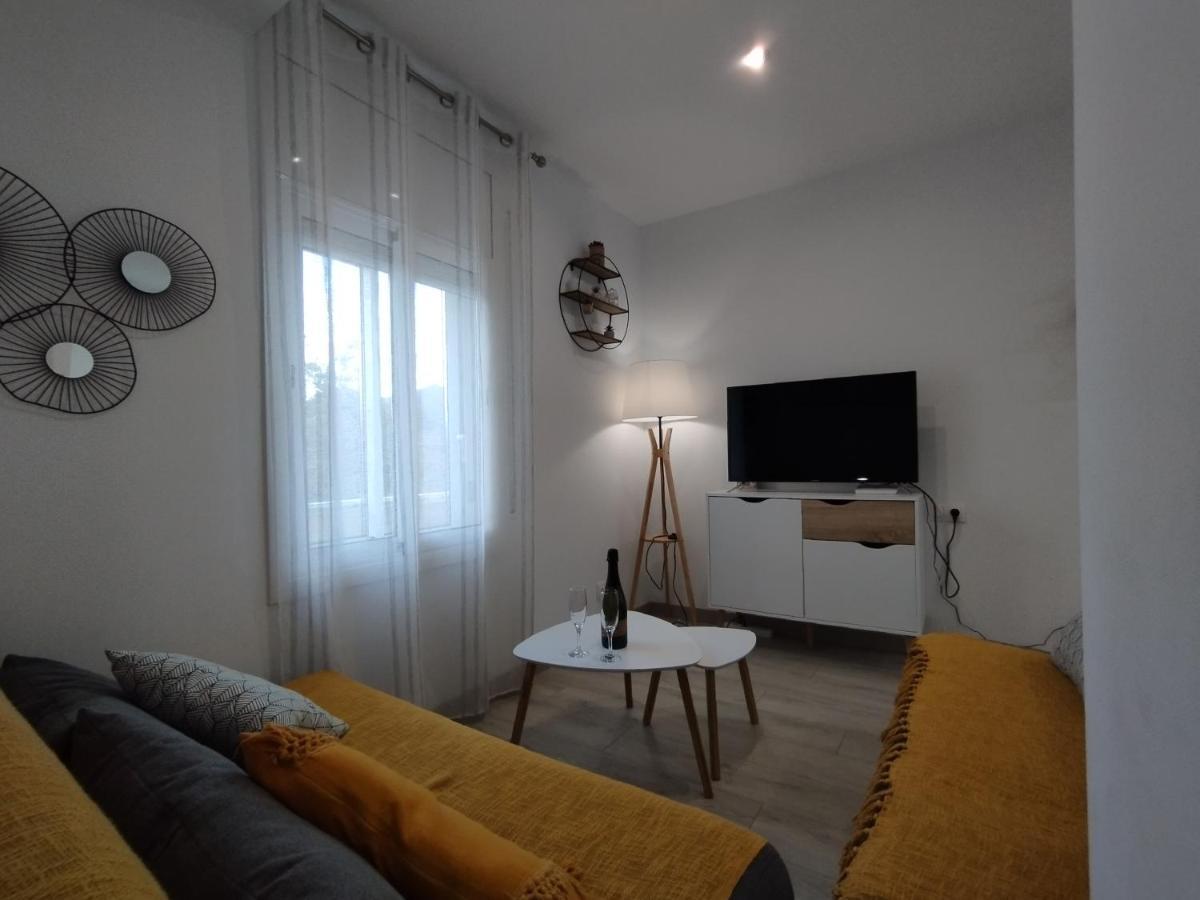 Apartment Rodhes Playa 2-a5 *