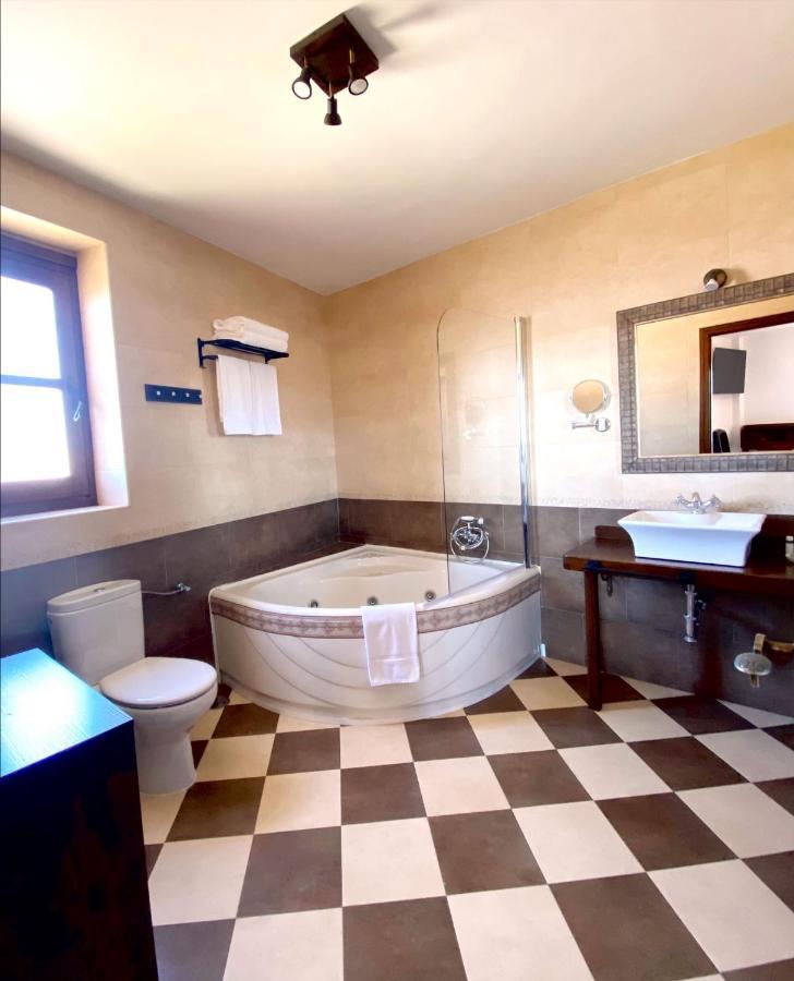 Hotel Rural Candela Y Plata