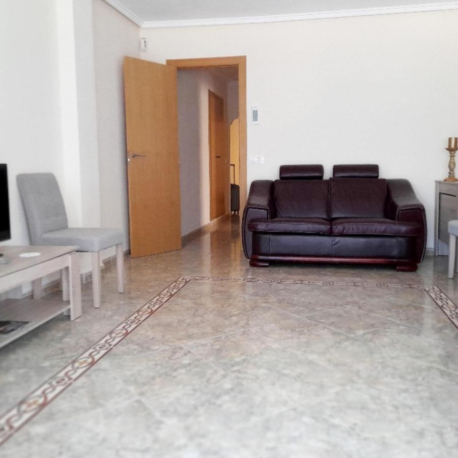 Privada Cerca De Valencia En Vivienda Compartida