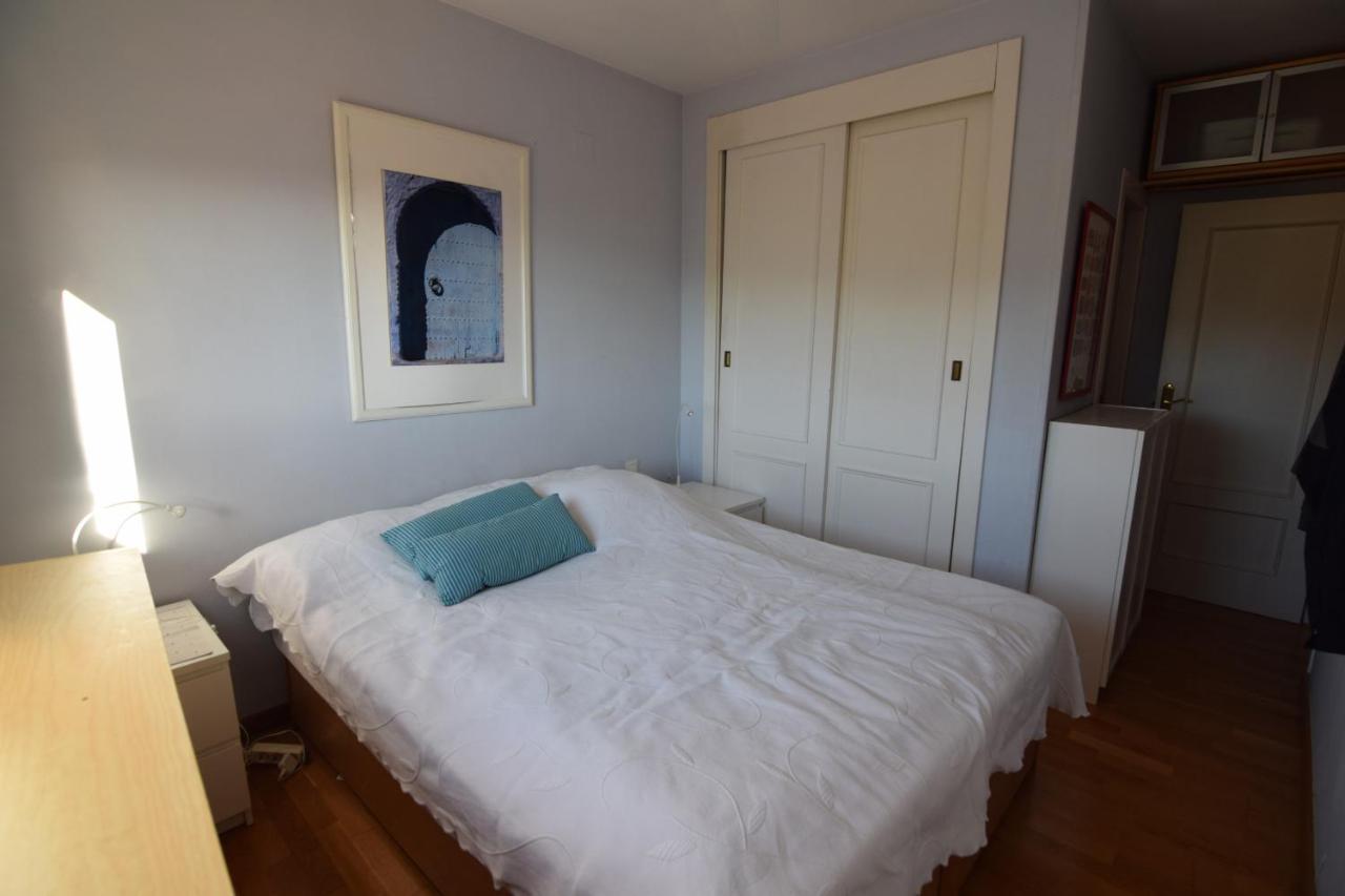 Calle Antonio Millon 32 5c Apartment *