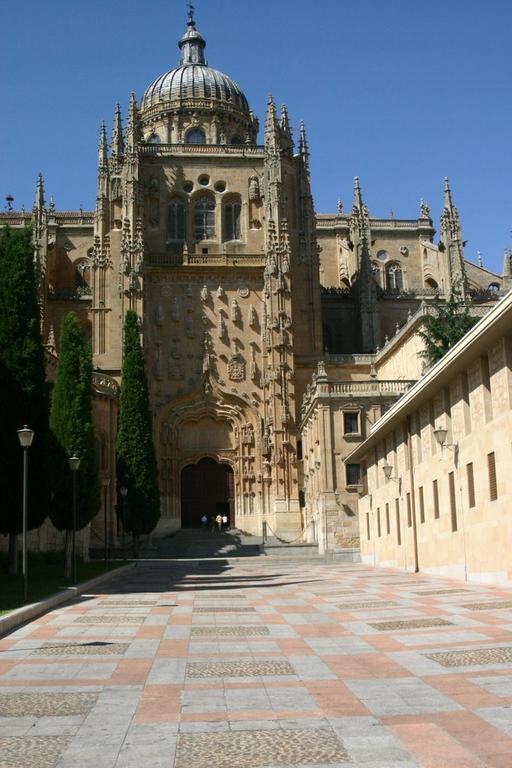 Puerta Zamora, Centro, Wifi Con Salón Y 2 Dormitorios, Parking Apartamento