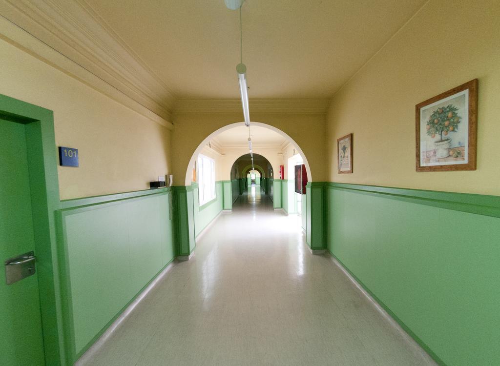 Hostel Sant Anastasi *